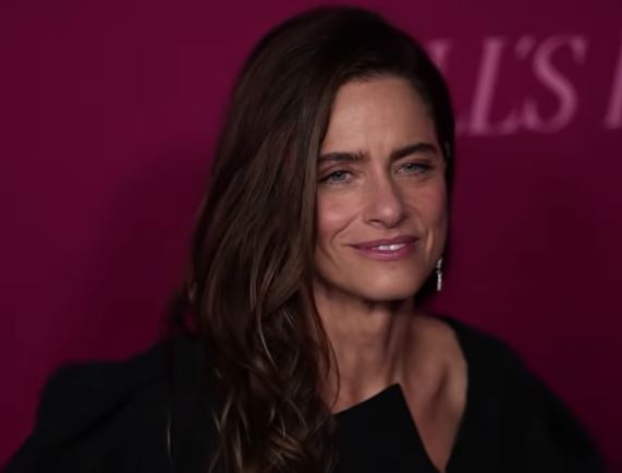 amanda peet illness