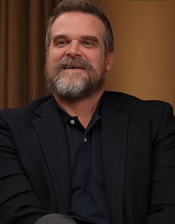 did david harbour gain weight for dtf